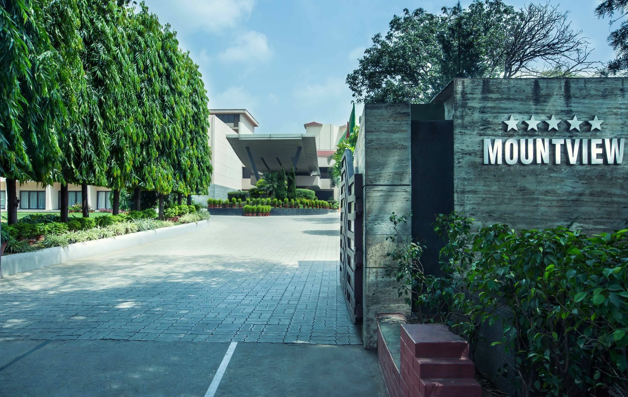 Hotel Mountview Chandīgarh Εξωτερικό φωτογραφία